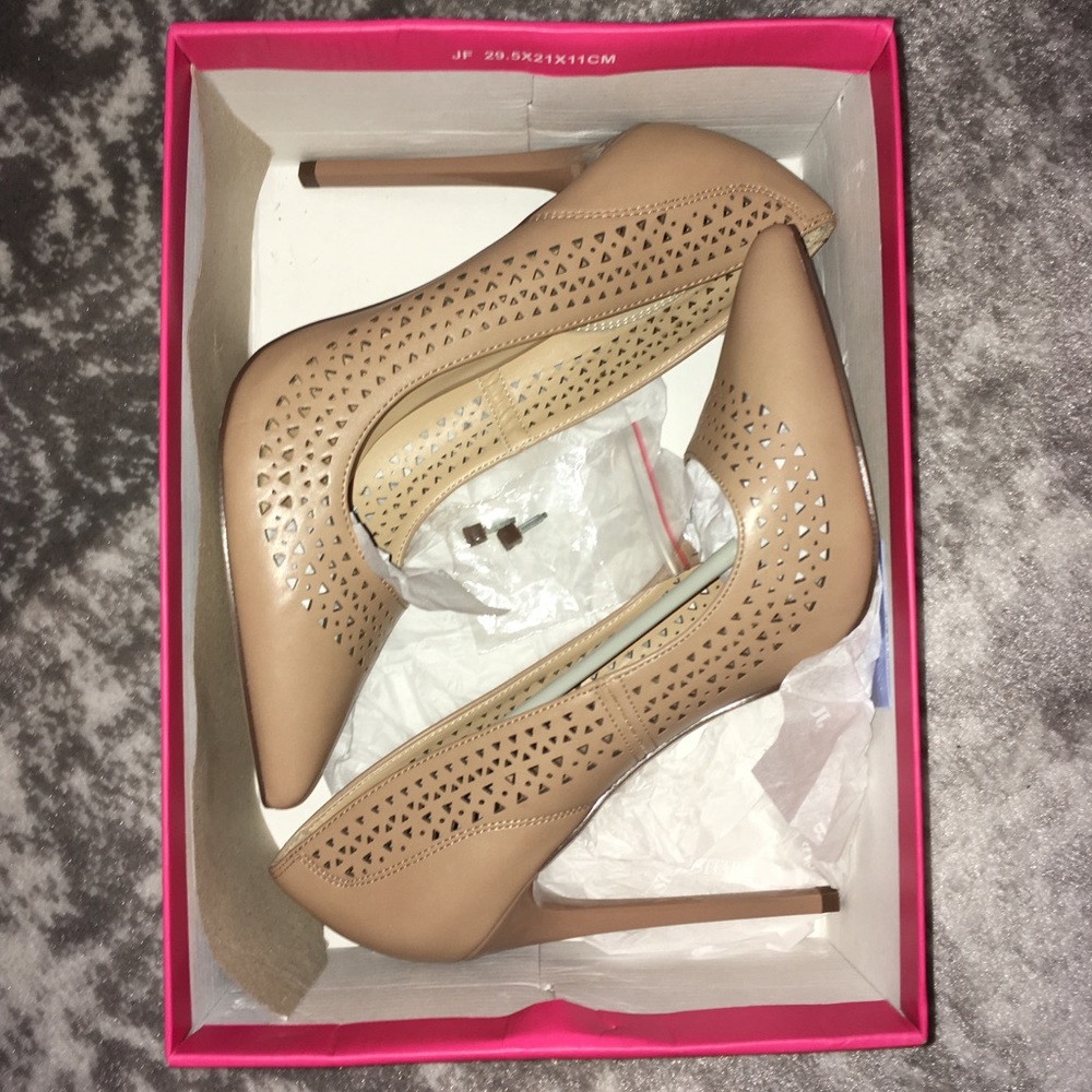 Tan heels